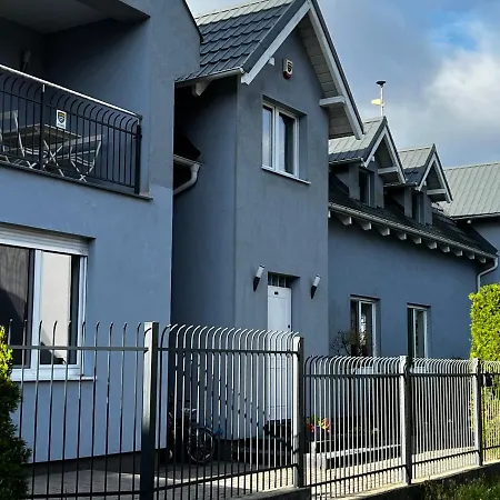 Fiori - Wyspa Sobieszewska Апартаменты Гданьск