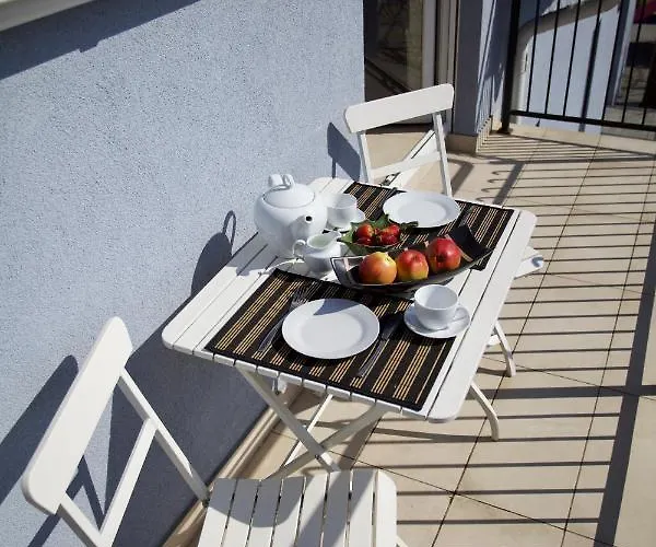 Fiori - Wyspa Sobieszewska Lägenhet *